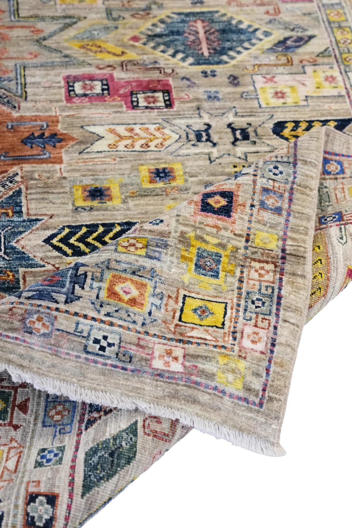 Afgan Halı  %100 Saf Yün  2.32x.1.66= 3.85m2  35x40 ilmek