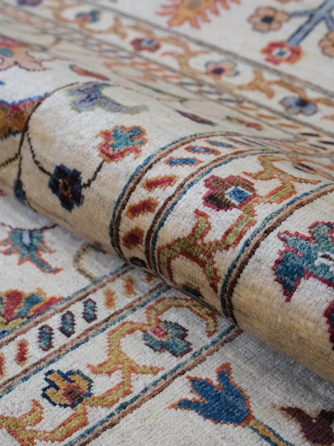 Afgan Halı   %100 Saf Yün   2.86× 2.16 =6.177m2  35x40 ilmek