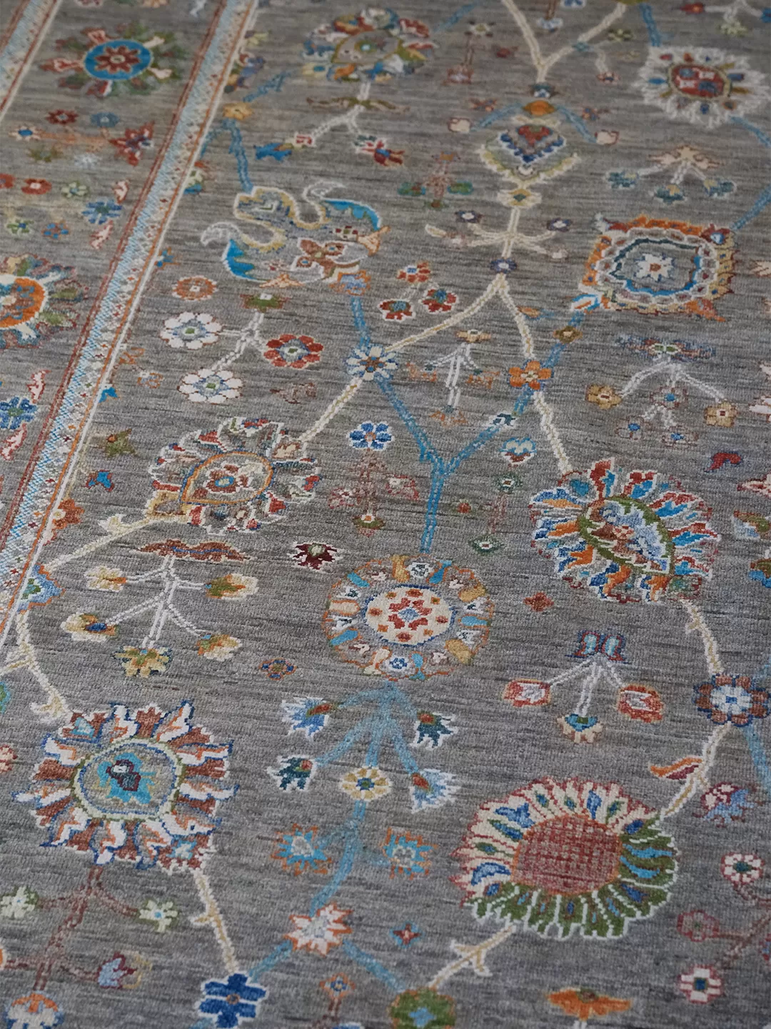 Afgan Halı   %100 Saf Yün   2.96× 1.96 =5.80m2  35x45ilmek