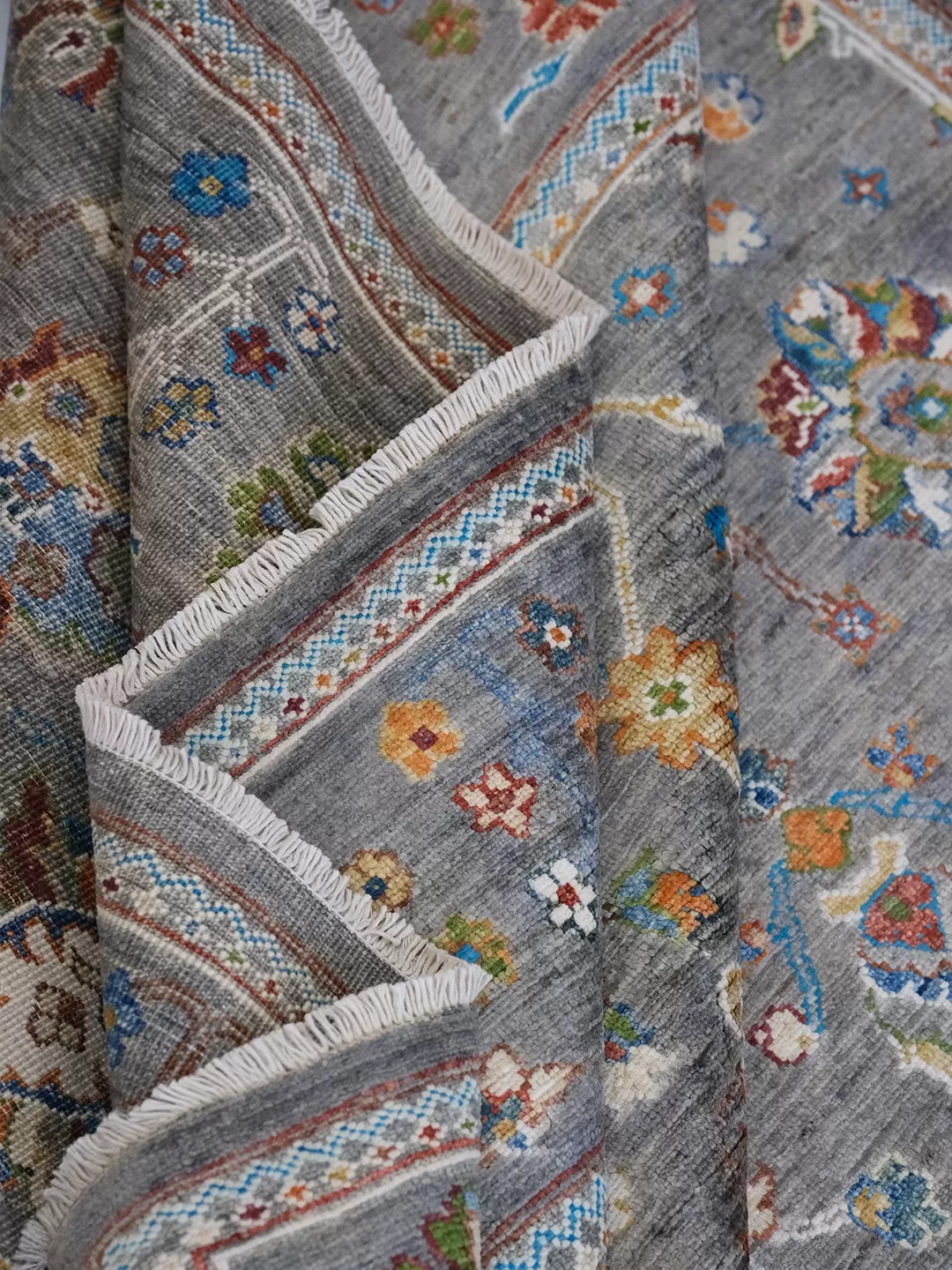 Afgan Halı   %100 Saf Yün   2.96× 1.96 =5.80m2  35x45ilmek