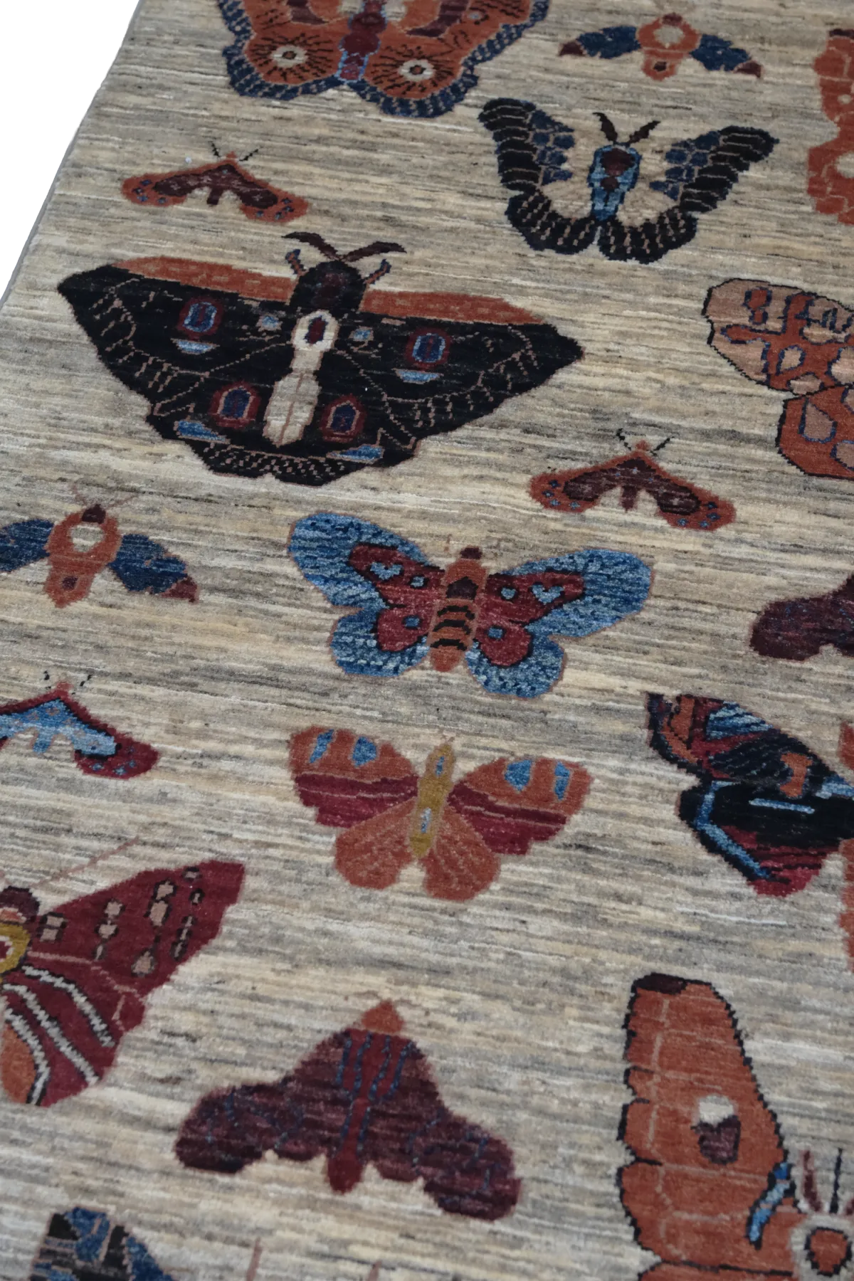 Afgan Halı  %100 Saf Yün  1.98x.1.51= 2.98m2  35x40 ilmek