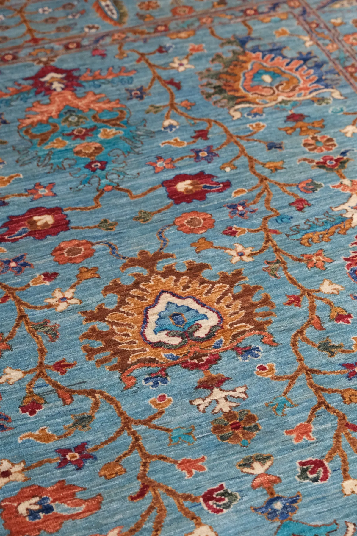 Afgan Halı  %100 Saf Yün  2.40x.1.71= 4.10m2  35x40 ilmek